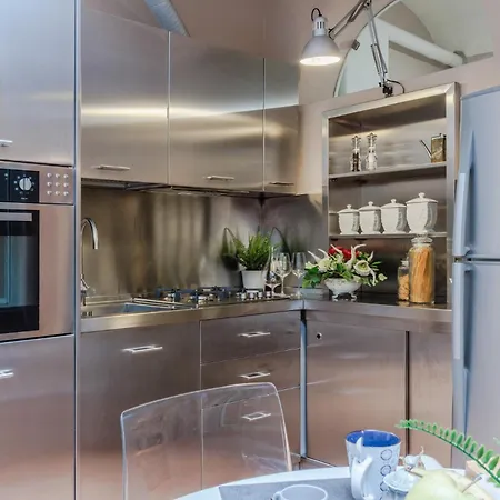 Lapo 2 Bedrooms And Outdoor In *